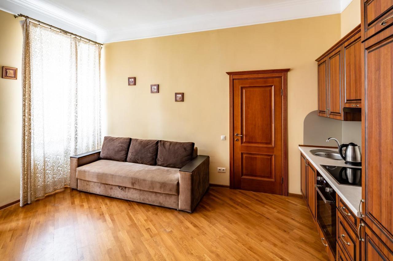 13 Franka Apartment 1 Lwów Zewnętrze zdjęcie